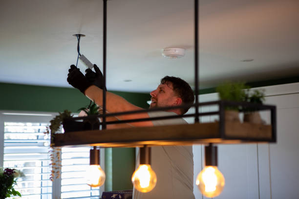 Best Local Electrician Companies  in Elmore, AL